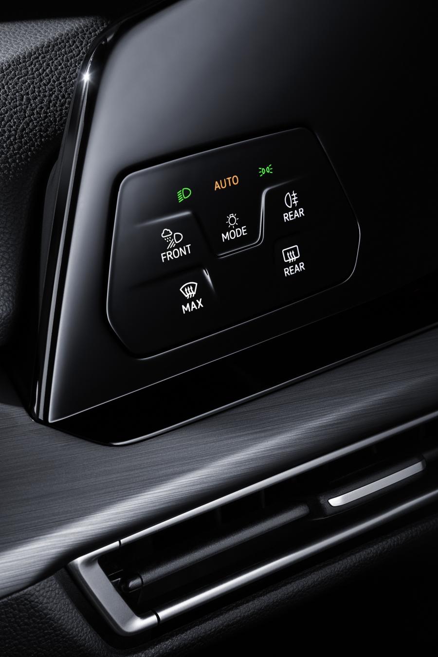 Детали интерьера Volkswagen Golf Style 2020 года  (WW) (фото 36 из 97)